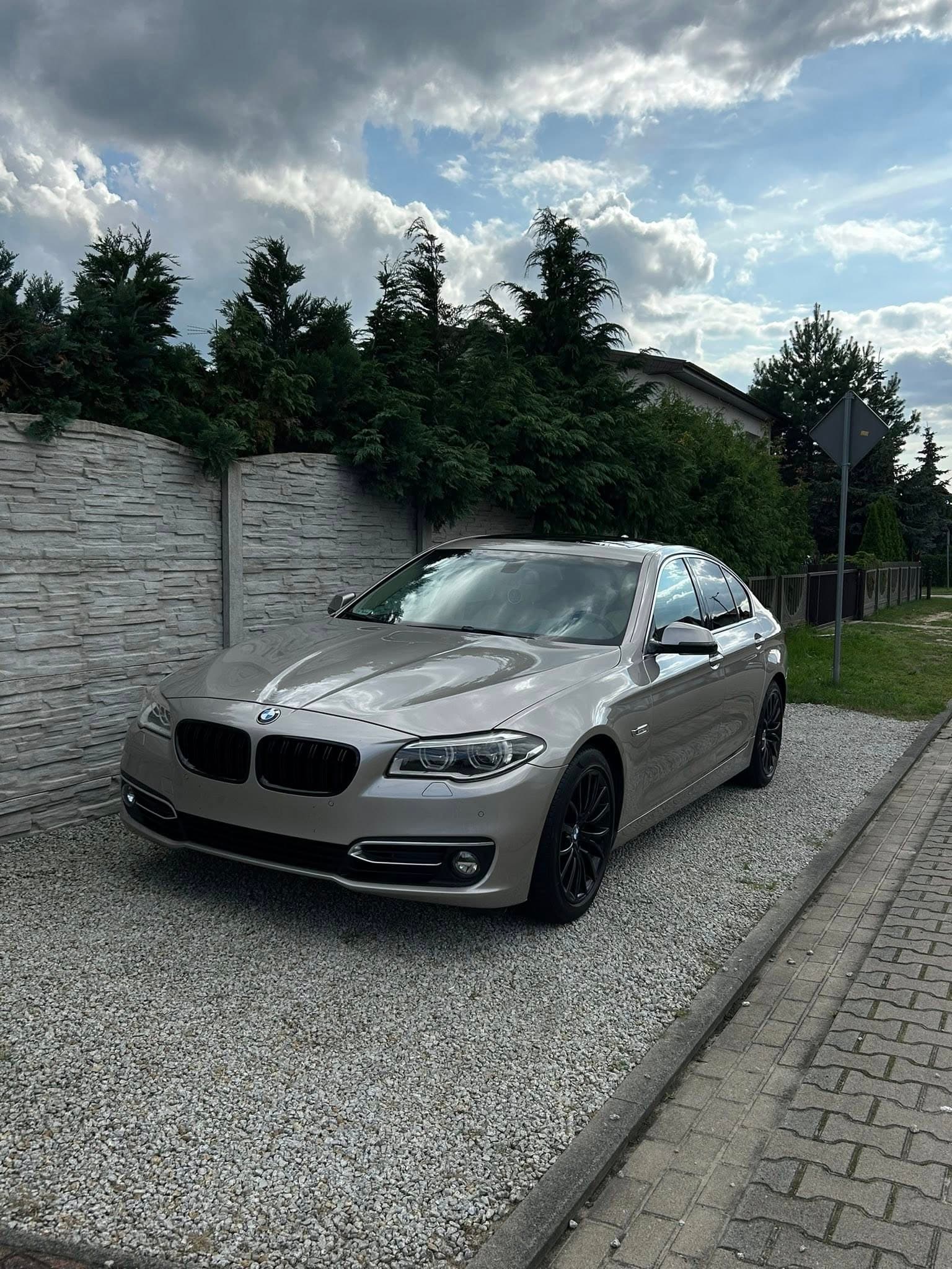 BMW F10 - Korekta i Reflektory - Crystal Car Detailing Ostrów Wielkopolski