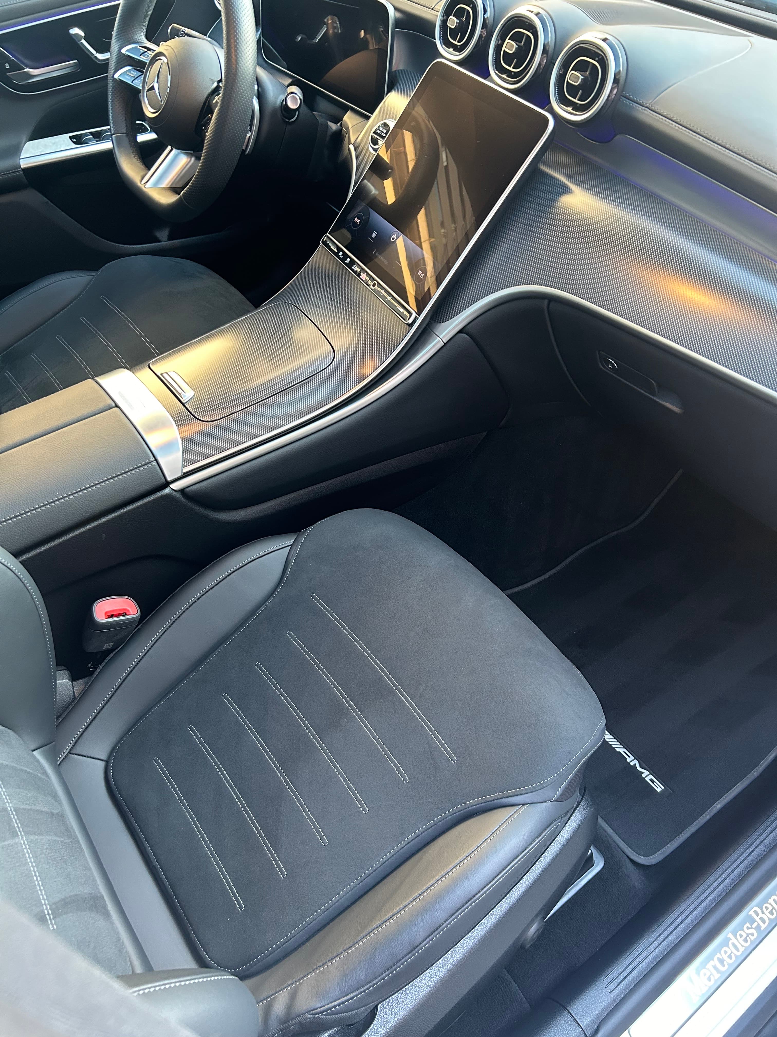 Mercedes GLC - SPA Wnętrza - Efekt końcowy detailingu Ostrów Wielkopolski | Crystal Car Detailing