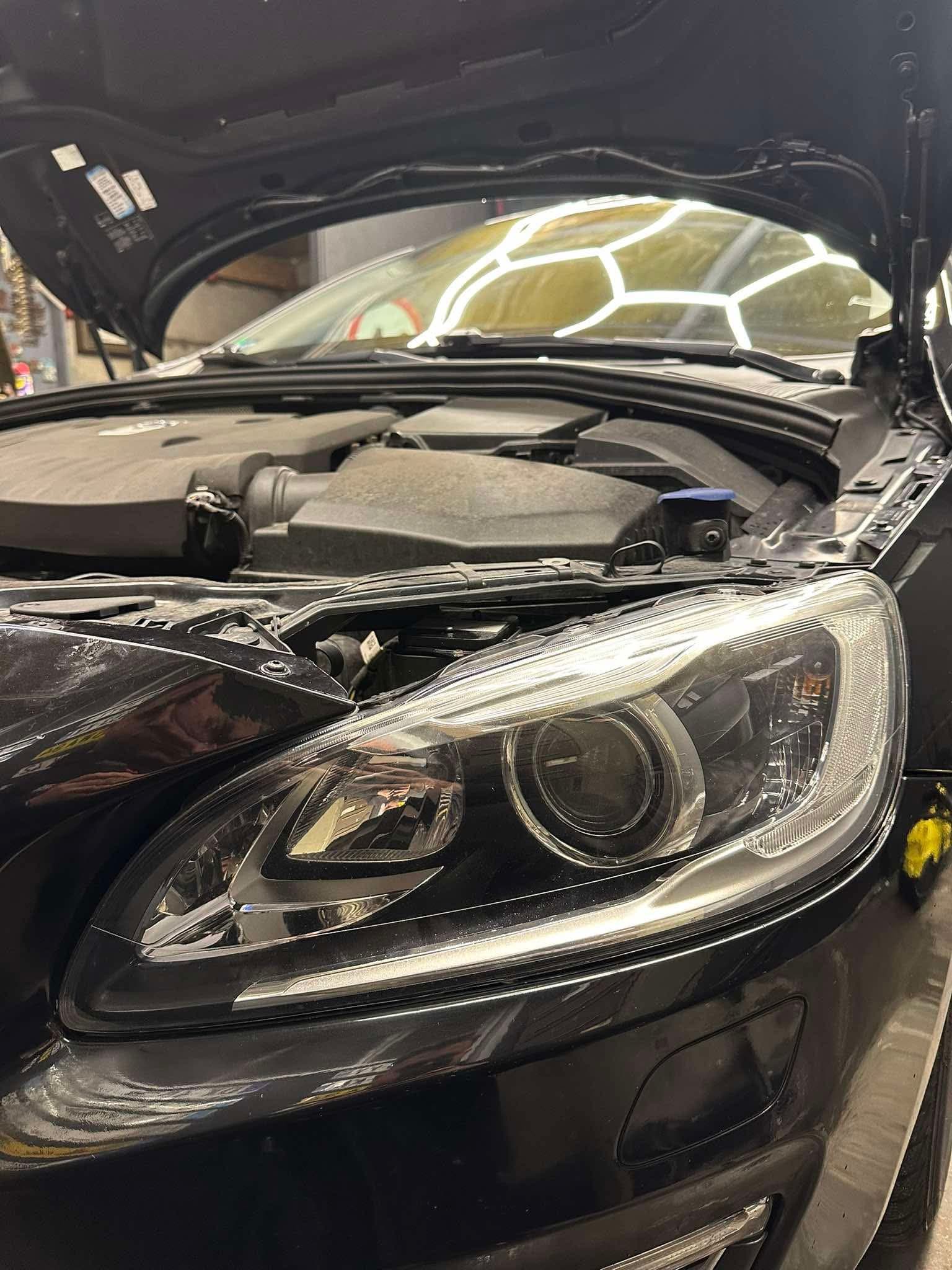 Volvo V40 - Ochrona PPF - Efekt końcowy detailingu Ostrów Wielkopolski | Crystal Car Detailing